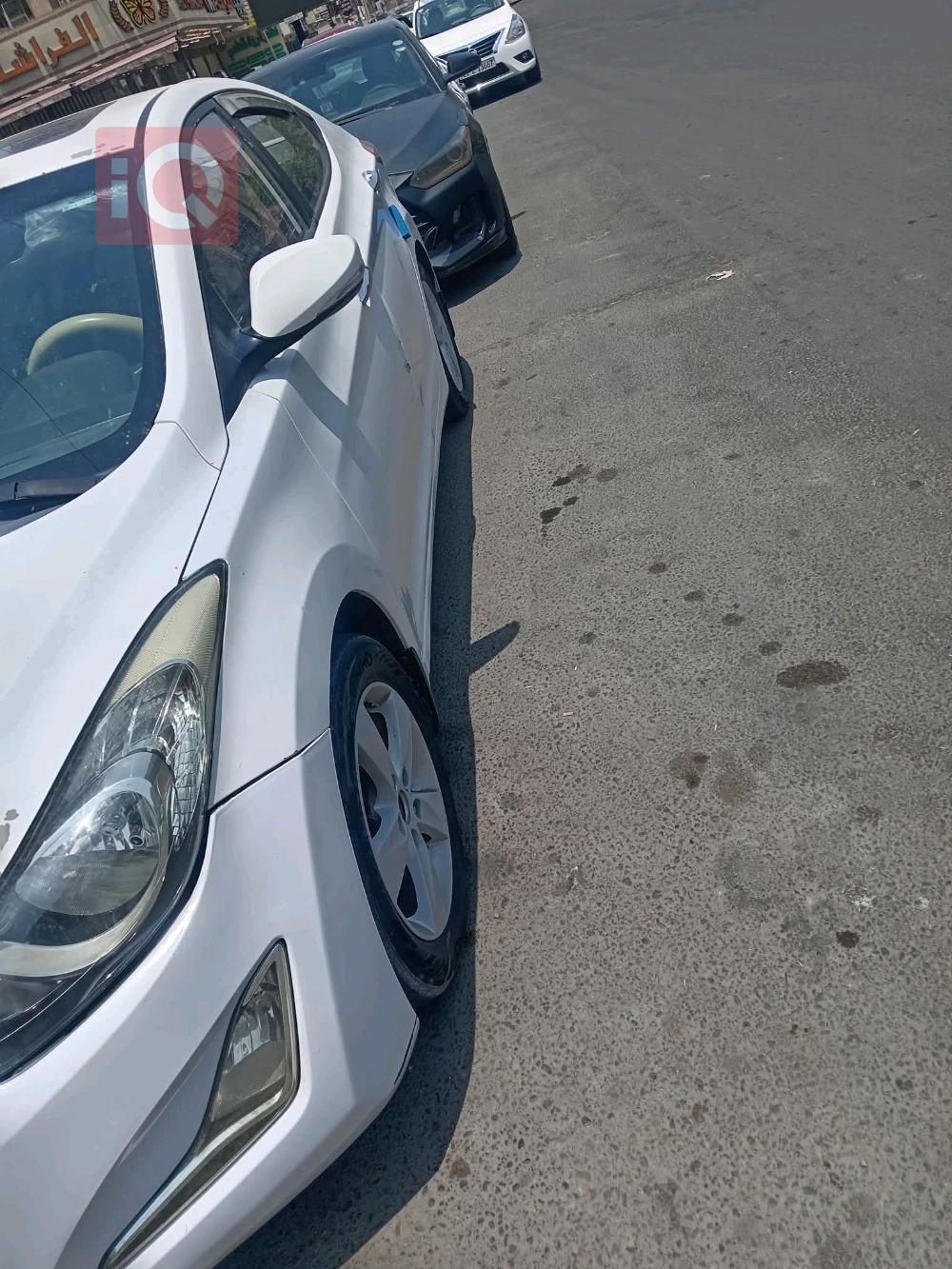 هیوندای ئەلەنترا